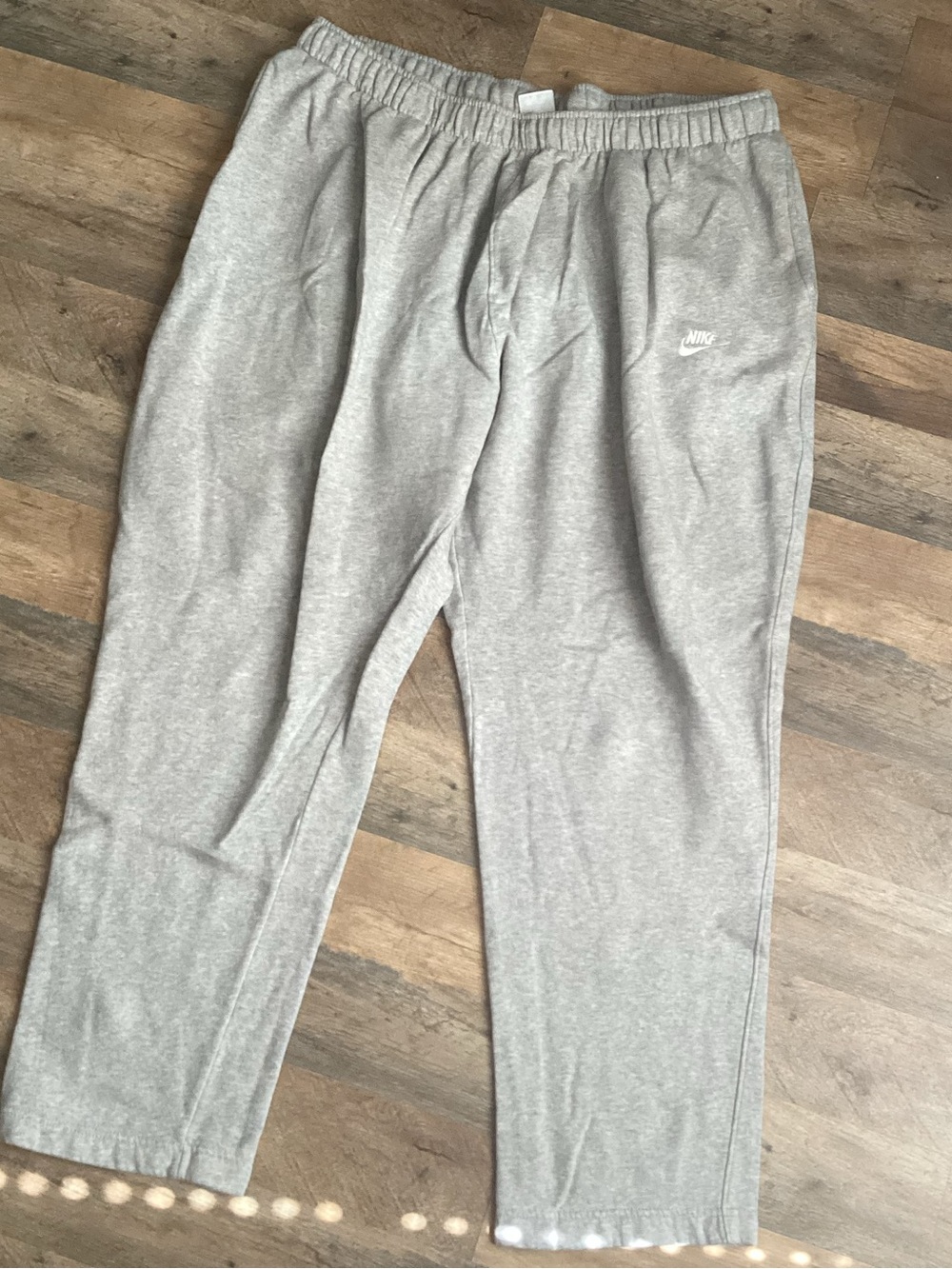 Nike Men’s Light Grey Fleece Sweatpants